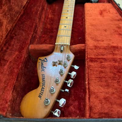 Fender Stratocaster with 3-Bolt Neck, Rosewood Fretboard 1977 - Black image 12
