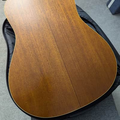 Alvarez 5063 Vintage Acoustic, w/padded gig bag, setup review, & shipping image 7