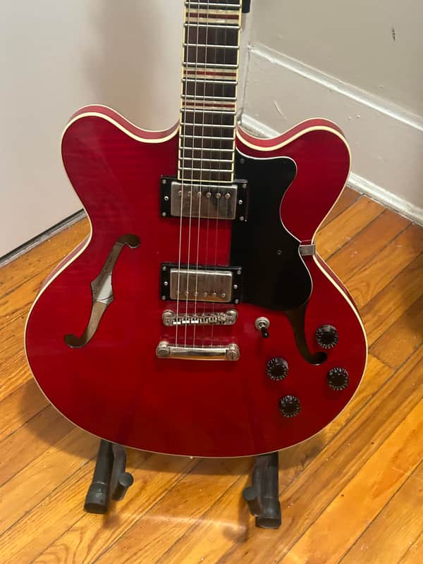 Hofner Verythin Standard 2010 Cherry image 1