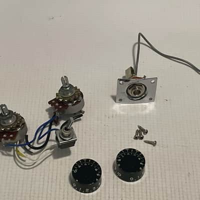 1983 Matsumoku Japan Kramer Focus 2000 Guitar Wiring Harness Electronics image 1
