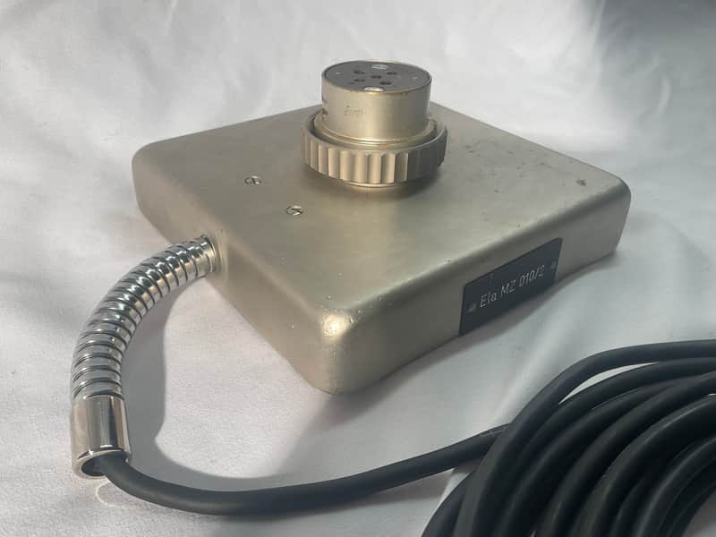 Neumann CMV3 BASE TABLE ORIGINAL ULTRA VINTAGE image 1