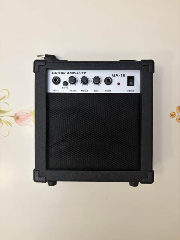 Gearlux GA10 10-Watt Electric Guitar Amplifier - Black image 1
