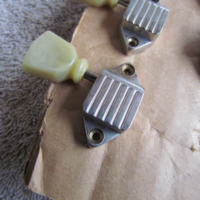Set Of 5 Kluson Waffle Back Tuners 1960's Nickel Plated Keystone Buttons For Everly Brothers Vintage image 2