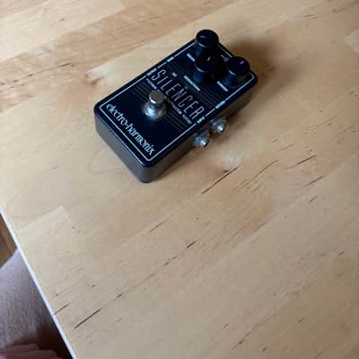 Electro-Harmonix Silencer Noise Gate / Effects Loop 2015 - Present - Black image 2