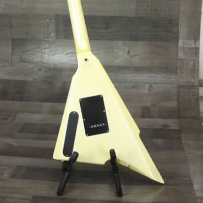 Fender Katana 1985 White image 3