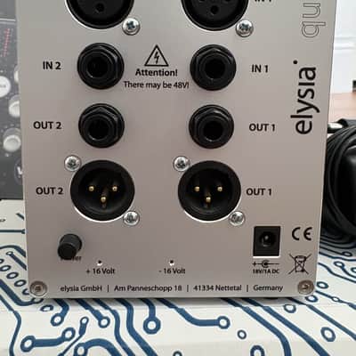Immagine Xpressor qube 500 Series w/ FREE MidiSport 4x4 - 3