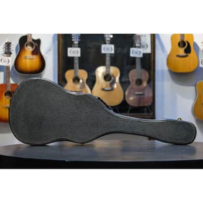 1962 Martin 0-18 natural image 12