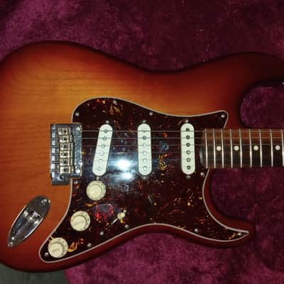 Fender Stratocaster 2019 - sienna-burst-brown image 13