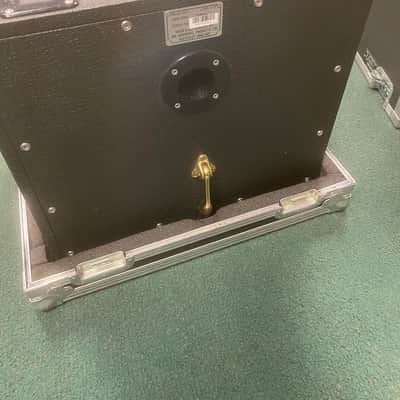 Marshall 1912 1x12 Speaker Cab (w/ Road Case) image 5