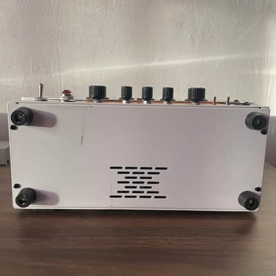 Orange Terror Bass 500-Watt Bass Amp Head 2010 - Present - White image 3