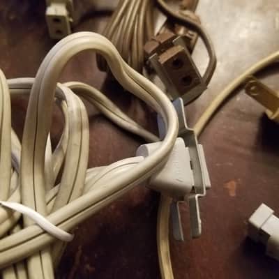 One (1) GE etc. Electric Disconnect Plug Power Cord Cable Non-polarized C-clip TV cheater Rectangle 1955 image 5