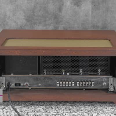 McIntosh MC2505-2 Stereo Power Amplifier In Good condition. image 8