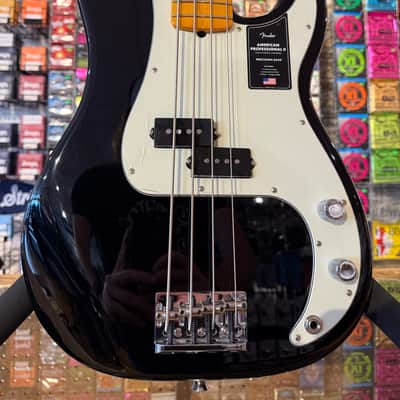 Fender American Professional II Precision Bass with Maple Fretboard - Black image 2