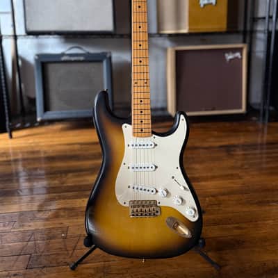 Fender Stratocaster - 1956 Closet Classic w/ gold hardware 2002 Custom Shop image 4