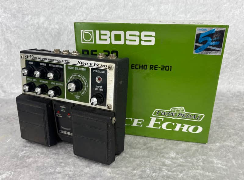 Boss RE-20 Space Echo