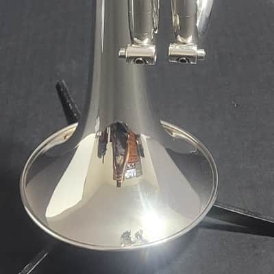 Getzen Series 700SP Semi Pro Trumpet -Mouthpiece & Case with strap image 14