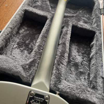 DEMO VIDEO Epiphone Airscreamer (US Customers Tax included in shipping price) 2003 - Metallic Silver with Airstream Graphic image 7