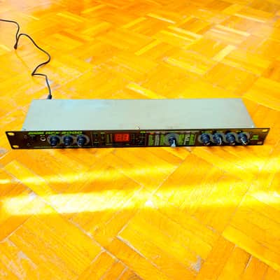 Zoom RFX-2000 - Digital Reverb Multi Effects! Really cool effect unit! image 3