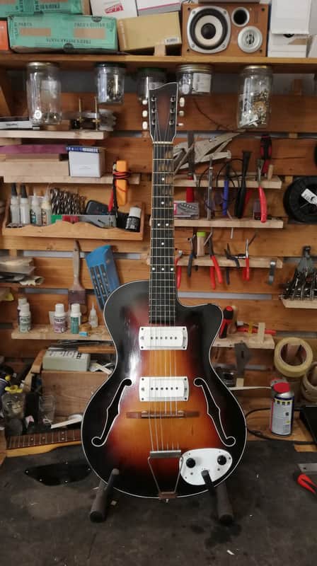 No Name Es Style 60's Sunburst image 1