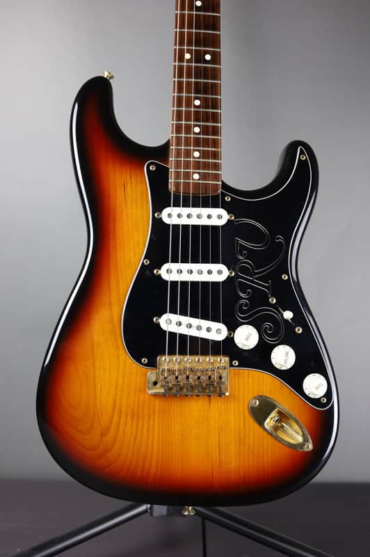 Fender Stevie Ray Vaughan Stratocaster with Pau Ferro Fretboard 1995 - 3-Color Sunburst image 1