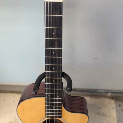 Taylor 212ce-N Plus 2022 - Gloss Body, Matte Neck. image 5