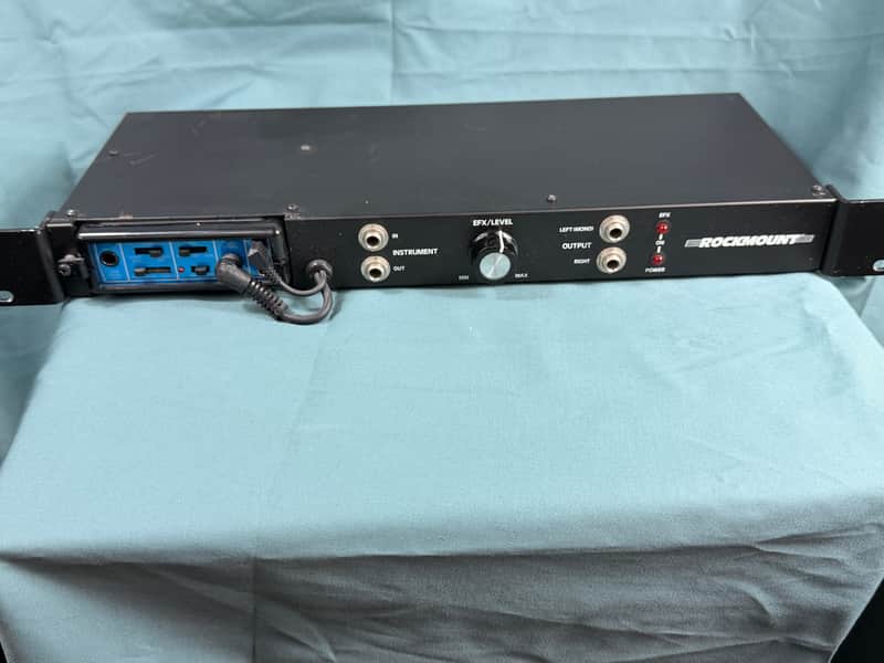 SR&D Rockman X100/Rockmount 80's Black image 1