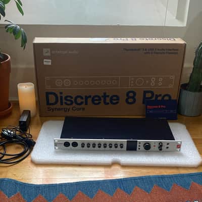 Antelope Audio Discrete 8 Pro Synergy Core 26x32 Thunderbolt USB Interface 2022 - Present - Silver image 1
