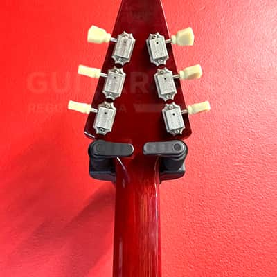 Gibson Flying V Cherry 2001 image 8