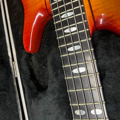 Used PEAVEY TL-Five 5-string electric Sunburst Orange w/ Hard Case BASS guitar TL-5 image 4