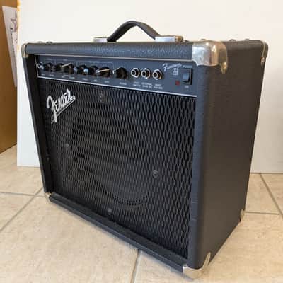 Fender Frontman 25R Series II 2-Channel 25-Watt 1x10" Guitar Practice Amp with Reverb 2002 - 2013 - Black image 3