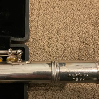 Gemeinhardt Closed Hole Flute w/All New Pads, Clean image 4