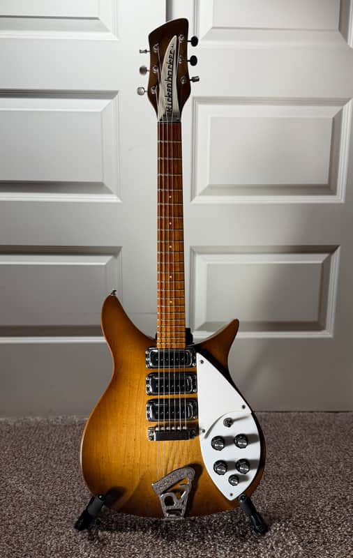 Rickenbacker 1979 320 - Autumnglo image 1