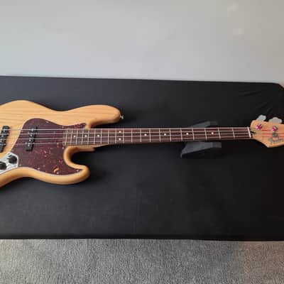 Fender Standard Jazz Bass with Rosewood Fretboard 2009 - 2018 Natural image 2