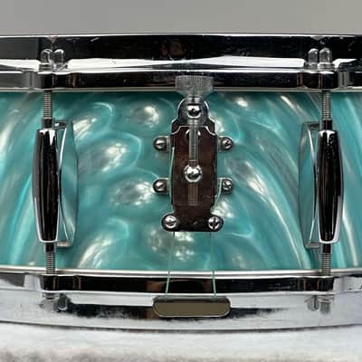 Gretsch 20/12/14/5.5x14" Progressive Jazz 60's Round Badge Drum Set - Aqua Satin Flame image 13