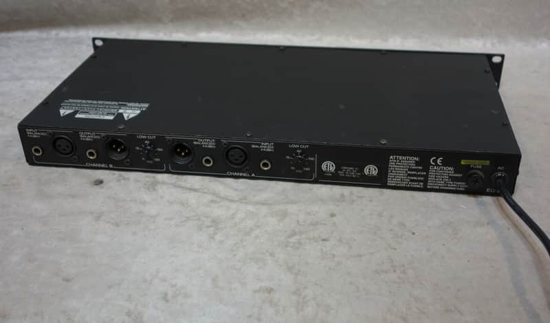Roland EQ-215 graphic equalizer | Reverb Roland EQ-215 graphic equalizer | Reverb