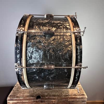 Slingerland 24" x 14" 1951 Artist Model Gray Oyster Pearl with calfskin heads for Local Pickup Only in Milwaukee, WI image 3