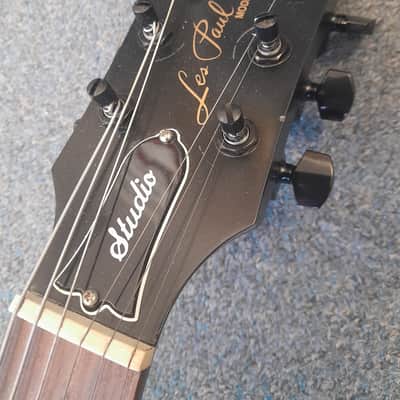 Gibson Les Paul Studio 2011 - Dark sunburst image 3