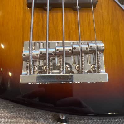 Sadowsky Metro 5 2004 - Sunburst bass guitar image 2