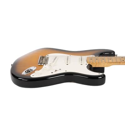 Vintage Fender Custom Shop '54 Stratocaster Two-Tone Sunburst 1993 image 3