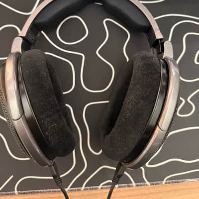 Sennheiser HD 650 Reference Headphonez - Black image 2