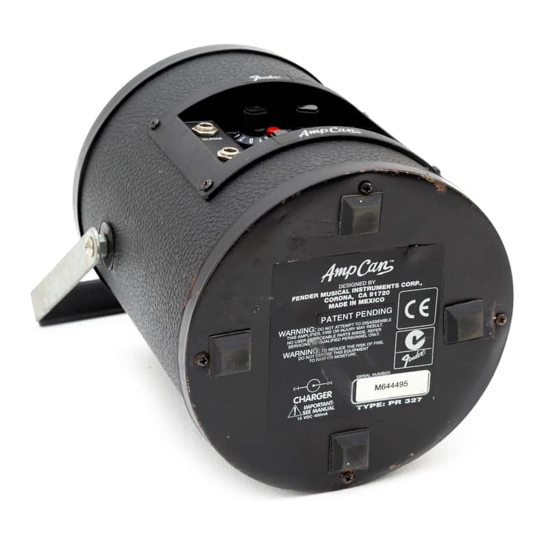 Fender Amp Can 2-Channel 15-Watt 1x6" Battery-Powered Amplifier 1997 - 2008 image 4