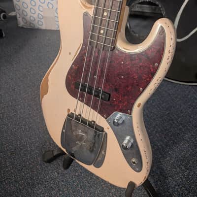 Fender Flea Artist Series Road Worn Signature Jazz Bass 2016 - Present - Shell Pink image 3