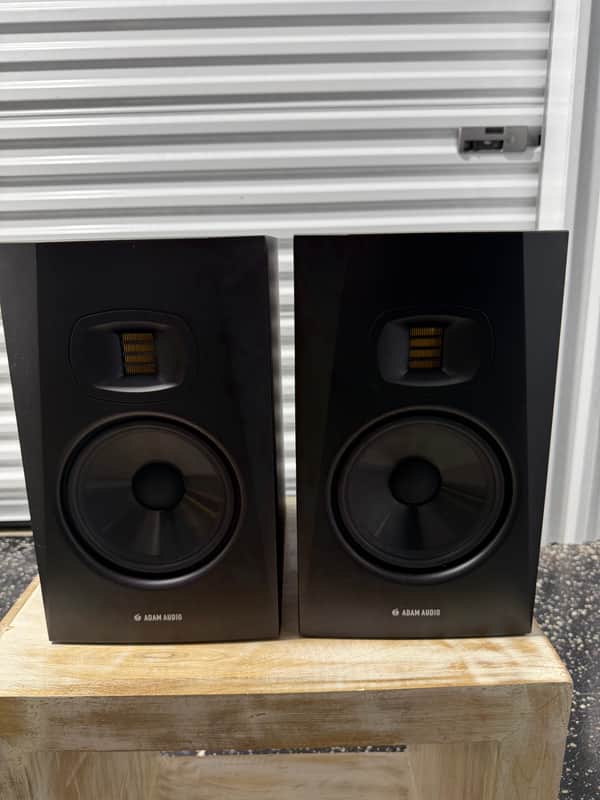ADAM Audio T7V 7" Active Studio Monitors (Pair)