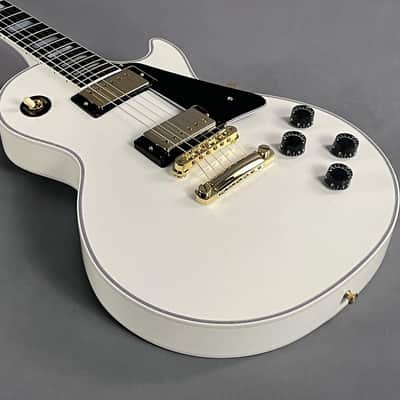Gibson Custom Les Paul Custom Electric Guitar - Alpine White ~ As New Mint! image 3