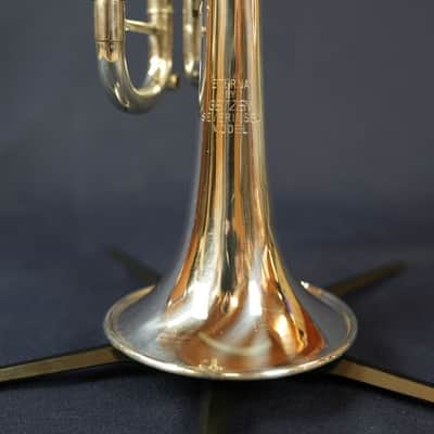 Getzen Eterna Severinsen Trumpet Silver (1976-1979) - Used image 8