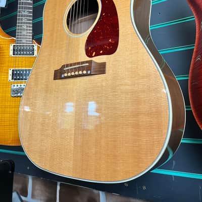 Gibson J-45 Studio Walnut Gloss Natural 2023 Electro-Acoustic Guitar image 5
