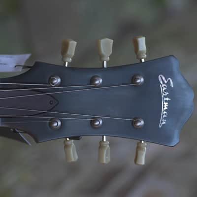 Eastman T64/v-T - Antique Goldburst B-Stock image 2