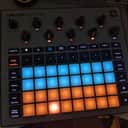 Novation Circuit Rhythm Groovebox 2021 - Present - Black