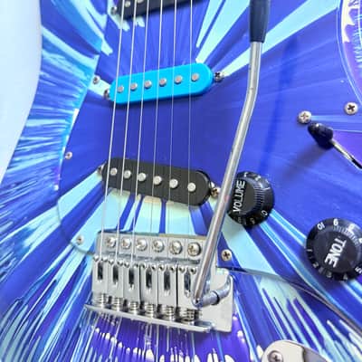 Fender FSR "Splattercaster" Standard Splatter Stratocaster with Rosewood Fretboard 2003 - 2004 - Violet, Daphne, Agave, Lake Placid, and Midnight Blue Swirl over Olympic White image 3