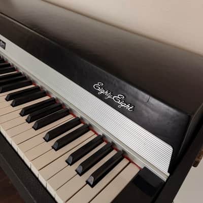 Fender Rhodes Mark I Stage Piano 88-Key Electric Piano 1972 - 1974 - Black Rounded Top image 4